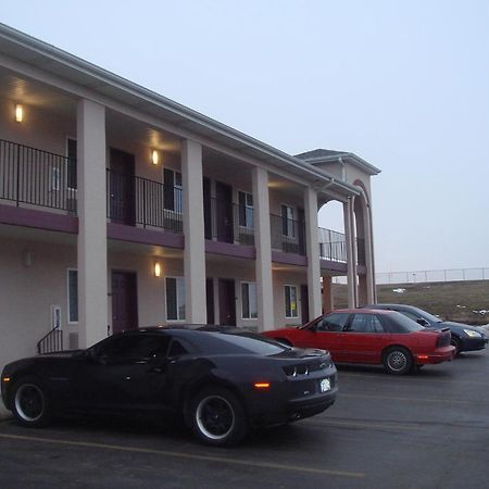 Townhouse Inn & Suites Omaha Dış mekan fotoğraf