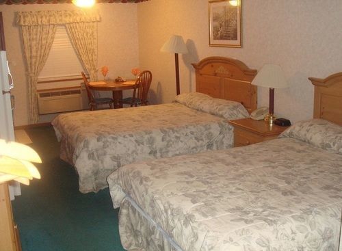 Townhouse Inn & Suites Omaha Dış mekan fotoğraf